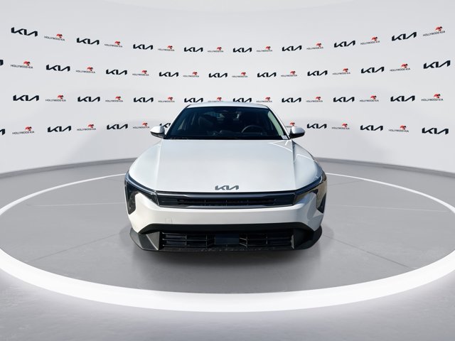 2026 Kia K4 LXS Image 2 of 27
