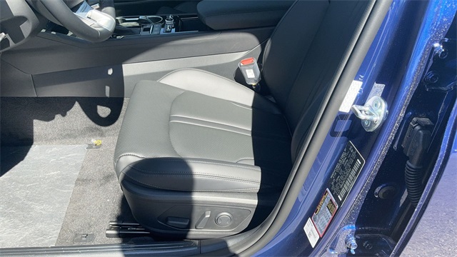 2026 Kia K5 EX Image 22 of 39