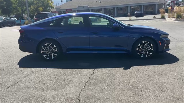 2026 Kia K5 EX Image 7 of 39