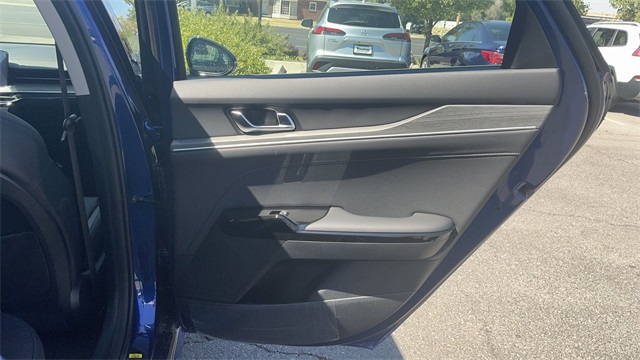 2026 Kia K5 EX Image 18 of 39
