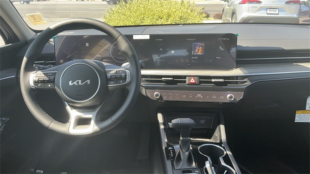 2026 Kia K5 EX Image 23 of 39
