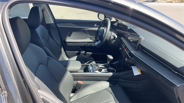 2026 Kia K5 EX Image 16 of 39