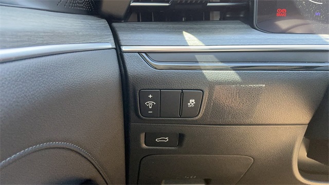 2026 Kia K5 EX Image 36 of 39