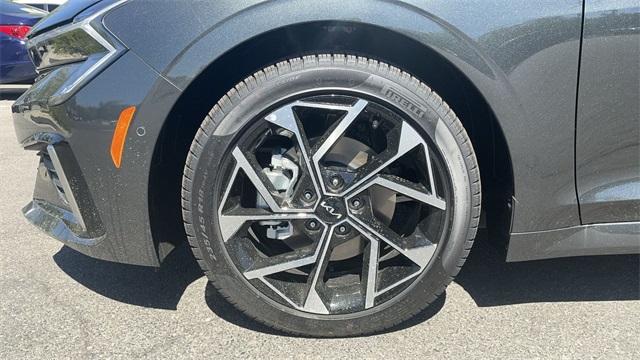 2026 Kia K5 EX Image 14 of 39