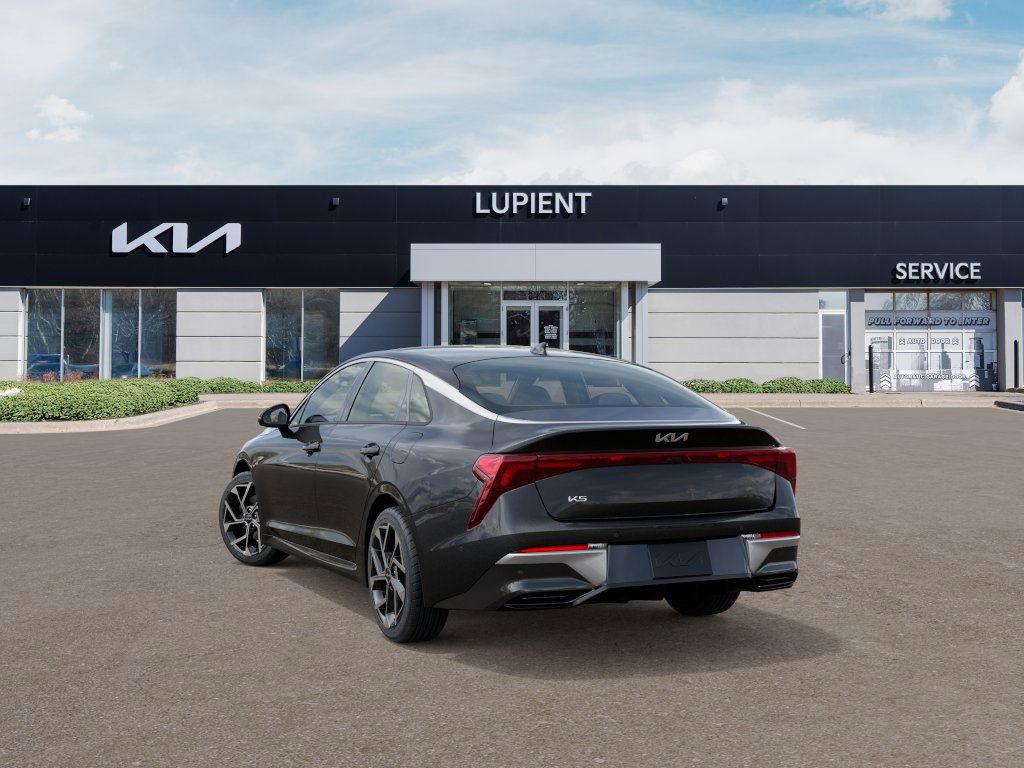 2026 Kia K5 EX Image 10 of 36