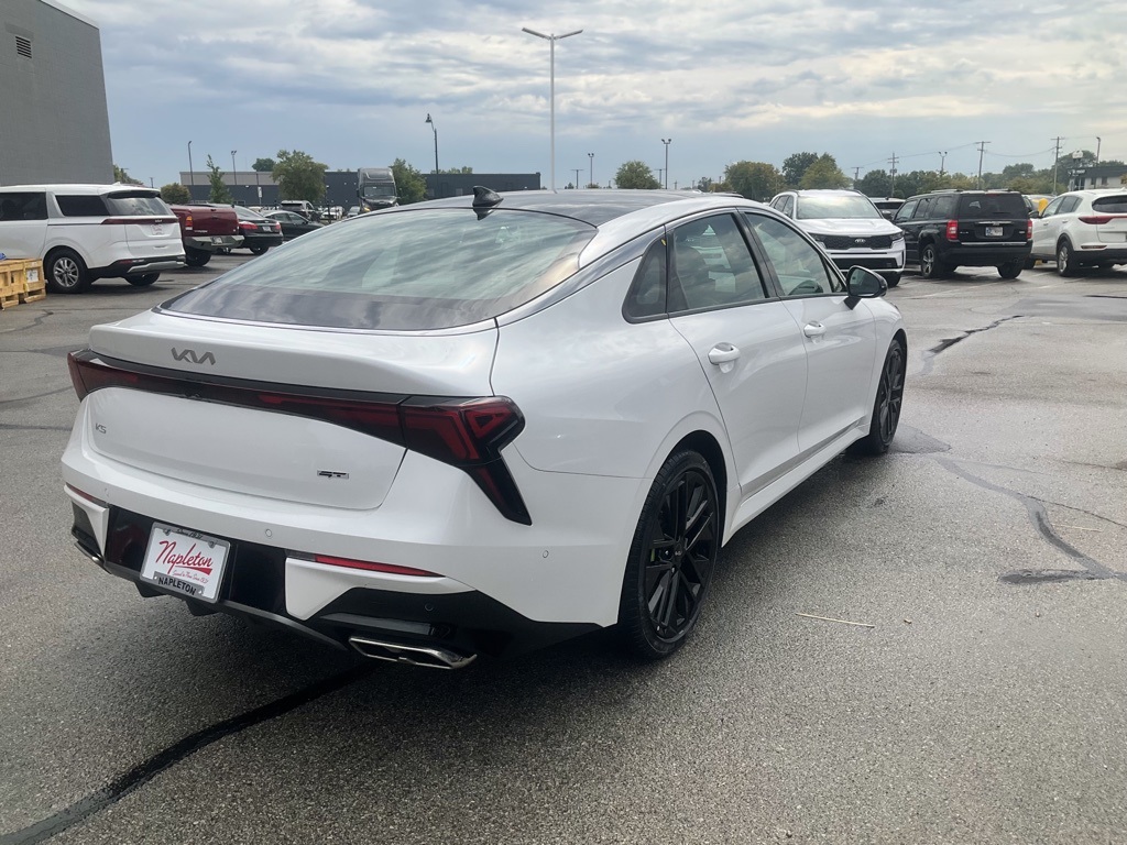 2026 Kia K5 GT Image 4 of 32
