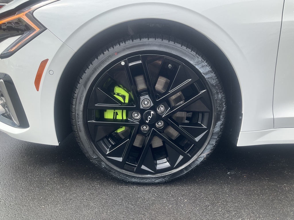 2026 Kia K5 GT Image 8 of 32