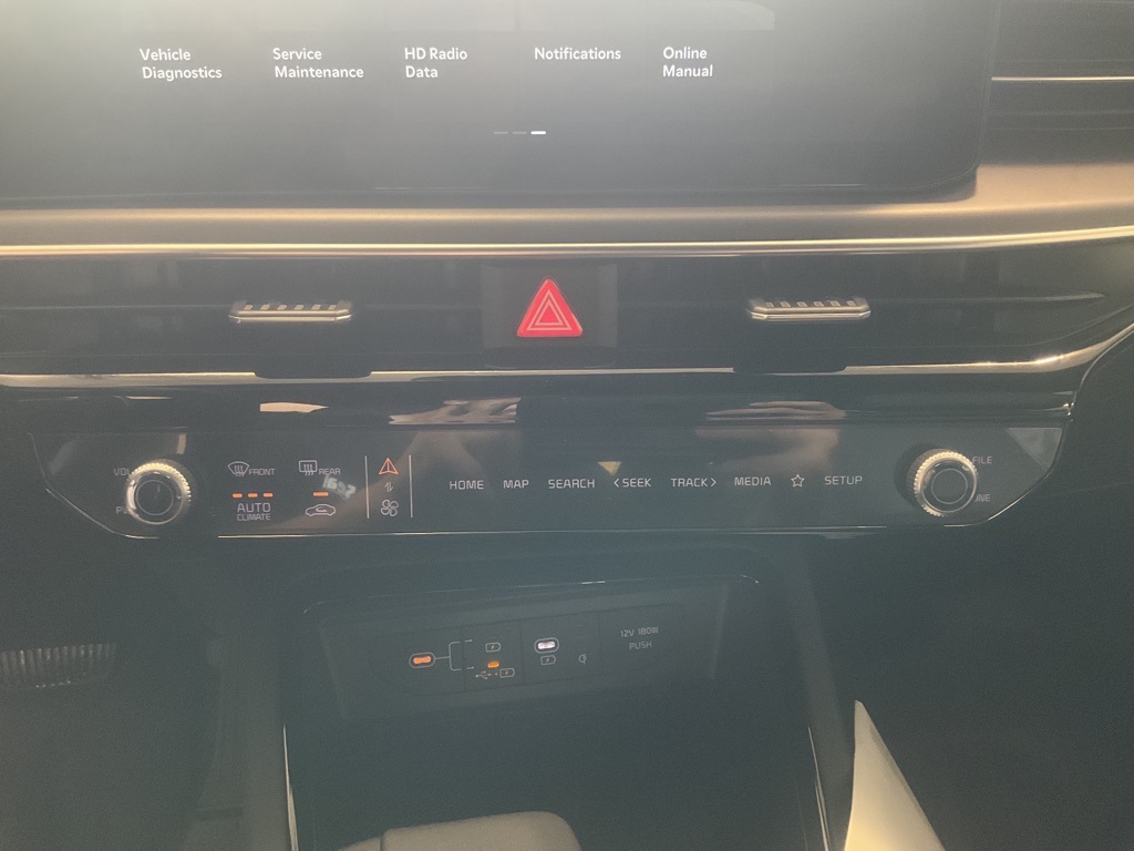 2026 Kia K5 GT Image 19 of 32