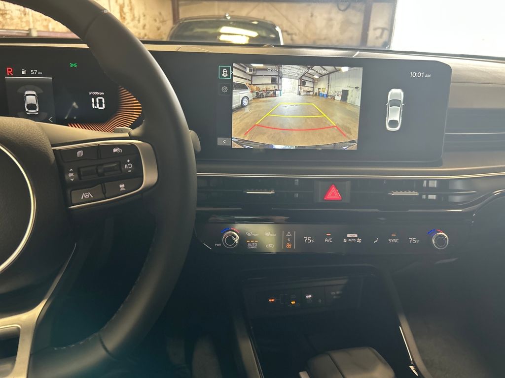 2026 Kia K5 GT Image 22 of 30