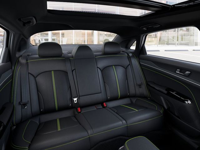 2026 Kia K5 GT Image 19 of 32