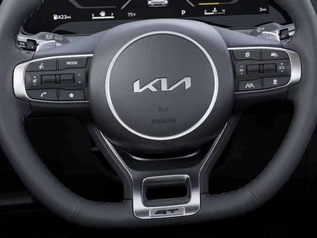 2026 Kia K5 GT Image 26 of 32