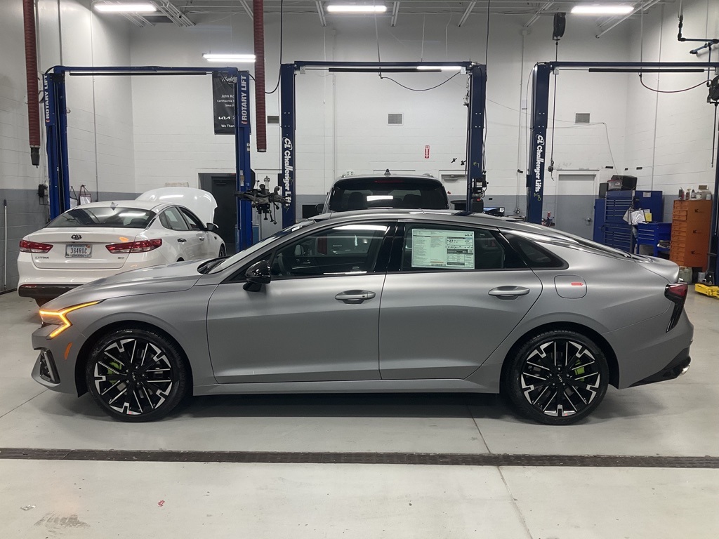 2026 Kia K5 GT Image 6 of 33