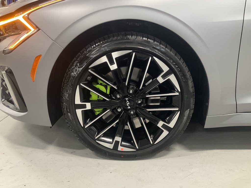 2026 Kia K5 GT Image 8 of 33