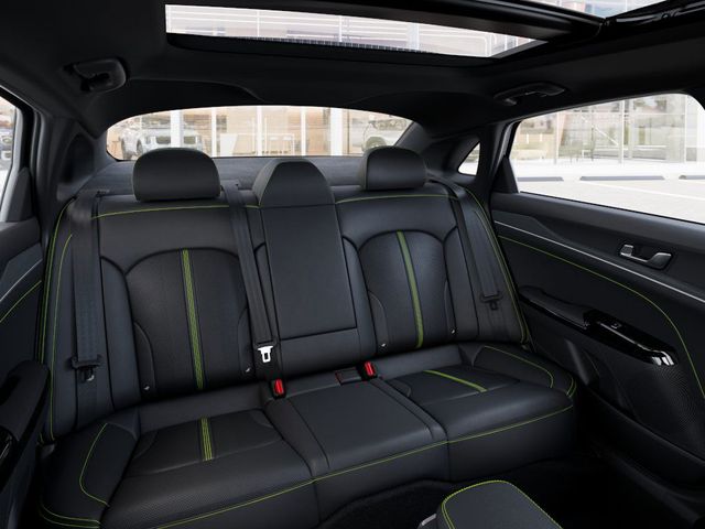 2026 Kia K5 GT Image 16 of 29