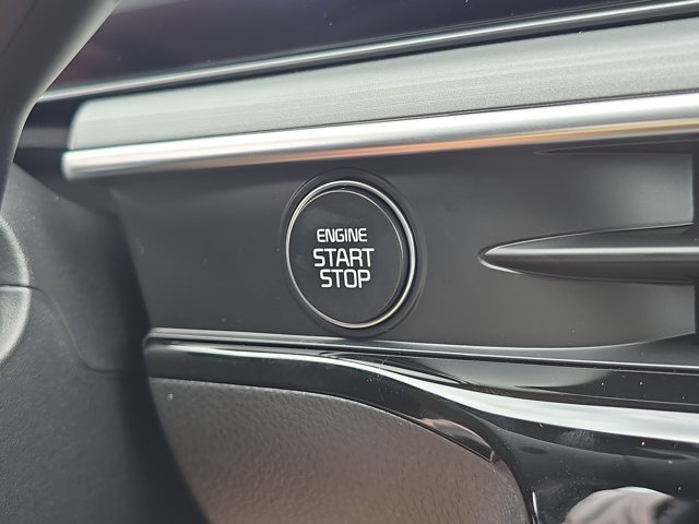 2026 Kia K5 GT-Line Image 20 of 36