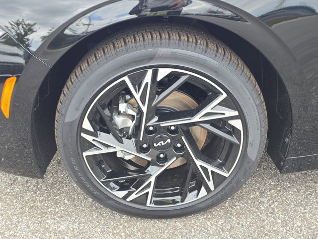 2026 Kia K5 GT-Line Image 10 of 36