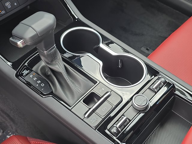 2026 Kia K5 GT-Line Image 24 of 36