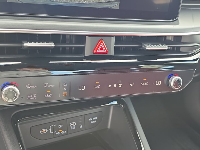 2026 Kia K5 GT-Line Image 23 of 36