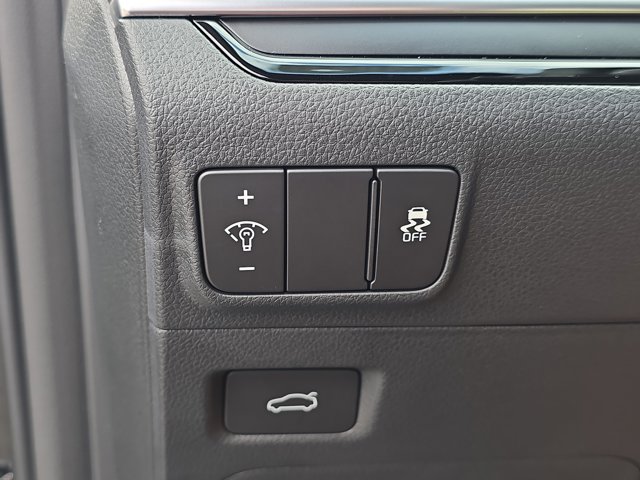 2026 Kia K5 GT-Line Image 26 of 36