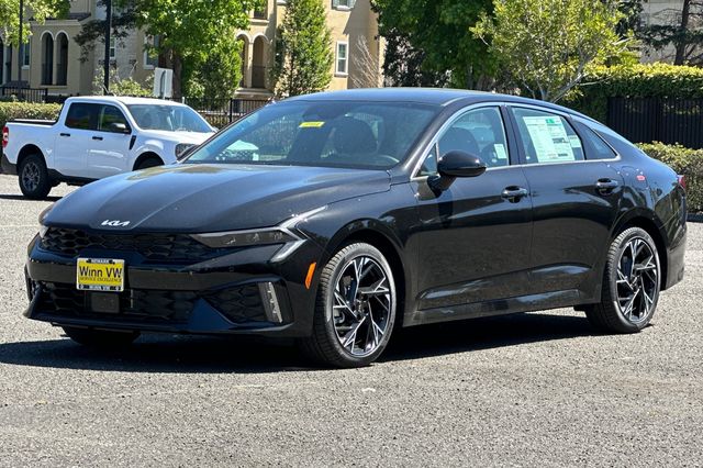 2026 Kia K5 GT-Line Image 1 of 33