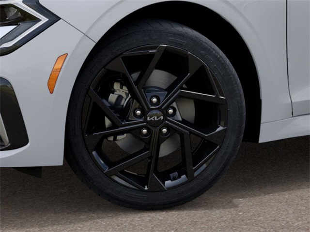 2026 Kia K5 GT-Line Image 10 of 27