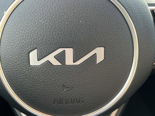 2026 Kia K5 GT-Line Image 28 of 32