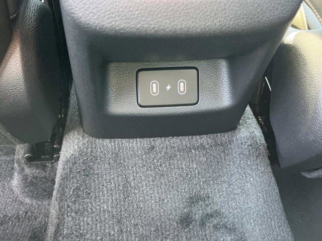 2026 Kia K5 GT-Line Image 25 of 32