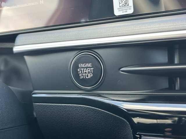 2026 Kia K5 GT-Line Image 24 of 32