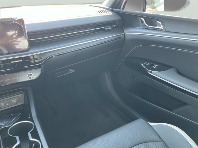2026 Kia K5 GT-Line Image 29 of 32