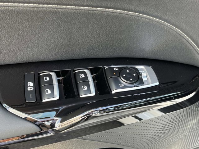 2026 Kia K5 GT-Line Image 23 of 32