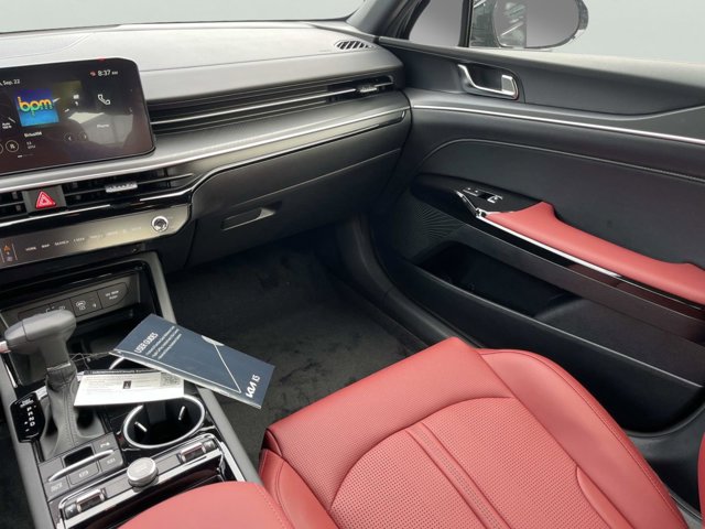 2026 Kia K5 GT-Line Image 15 of 32