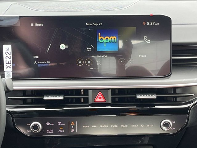 2026 Kia K5 GT-Line Image 18 of 32