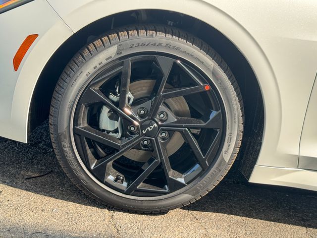2026 Kia K5 GT-Line Image 15 of 51