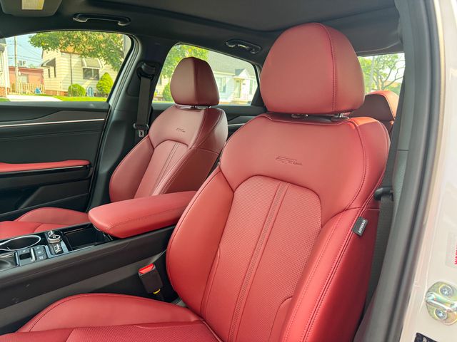 2026 Kia K5 GT-Line Image 18 of 51