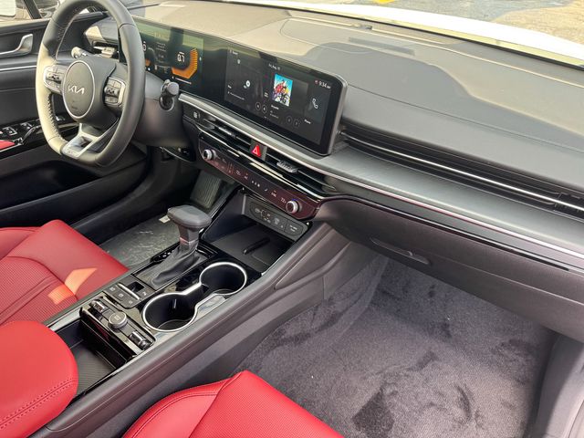 2026 Kia K5 GT-Line Image 24 of 51