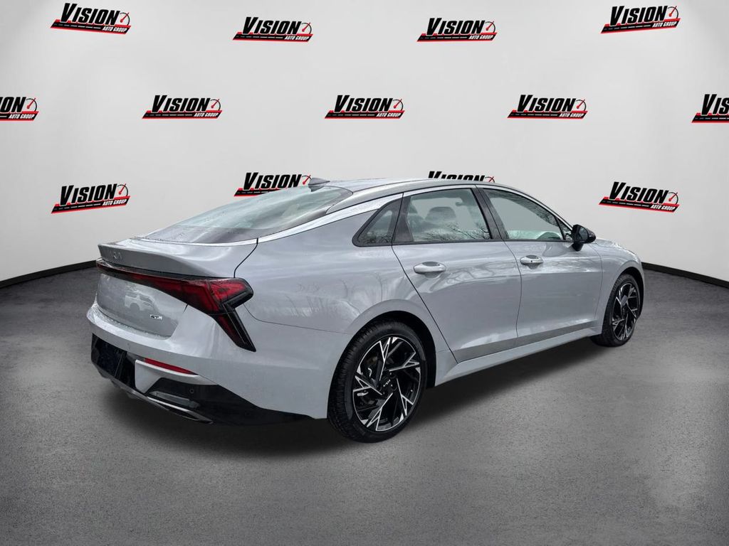 2026 Kia K5 GT-Line Image 5 of 31