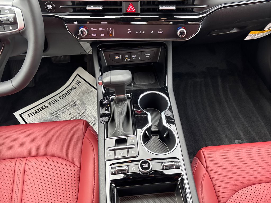 2026 Kia K5 GT-Line Image 18 of 31