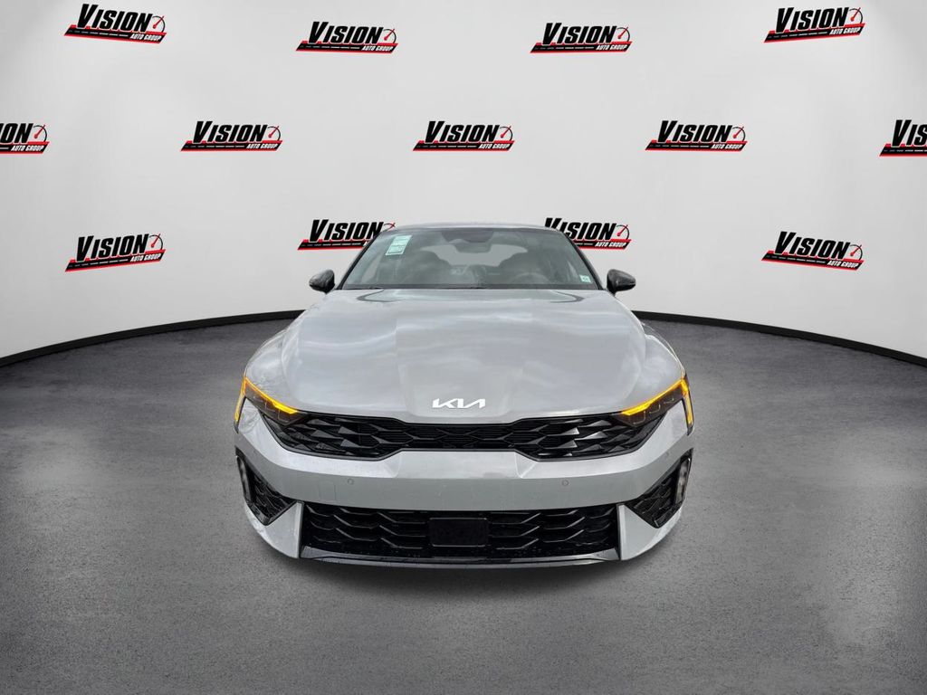 2026 Kia K5 GT-Line Image 2 of 31