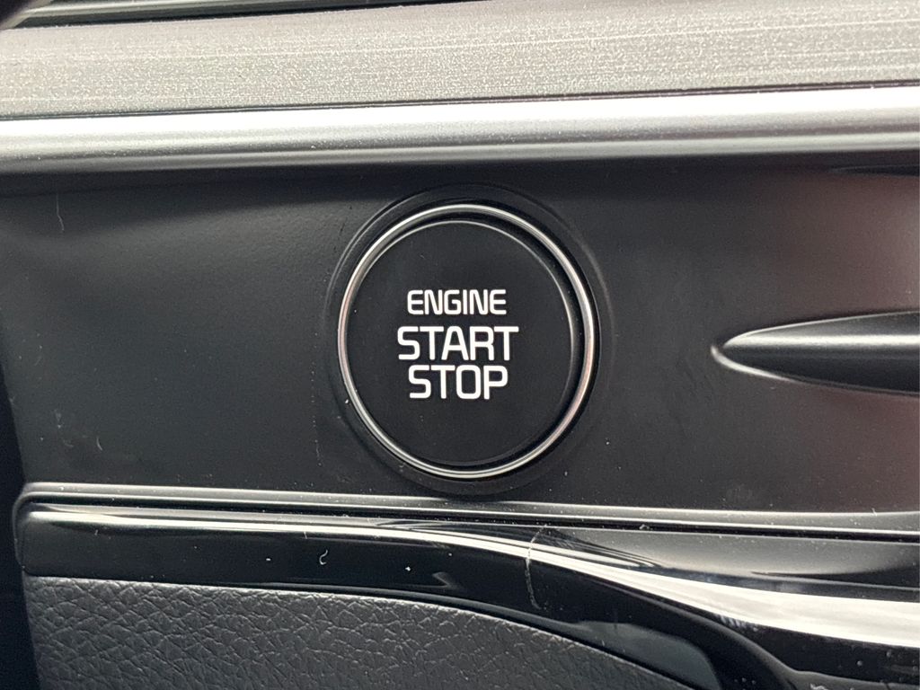 2026 Kia K5 GT-Line Image 12 of 31