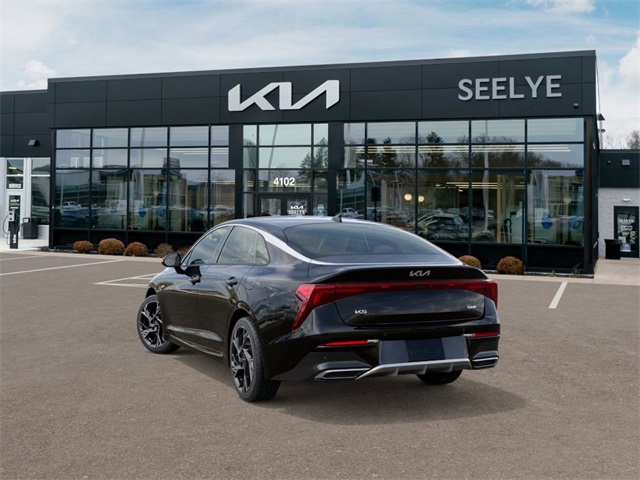 2026 Kia K5 GT-Line Image 9 of 27