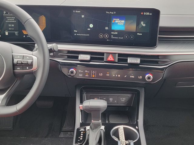 2026 Kia K5 GT-Line Image 34 of 39
