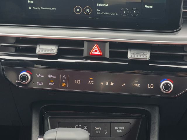 2026 Kia K5 GT-Line Image 28 of 39