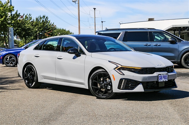 2026 Kia K5 GT-Line Image 4 of 25