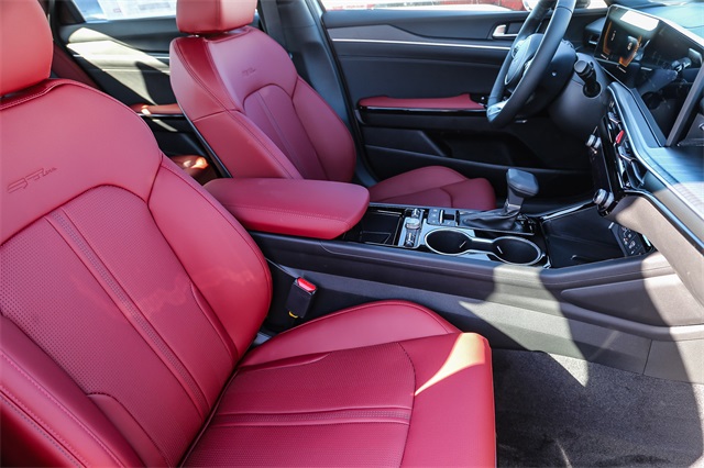 2026 Kia K5 GT-Line Image 12 of 25