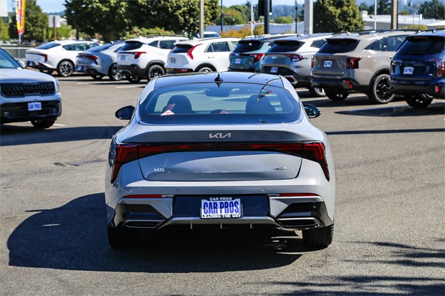 2026 Kia K5 GT-Line Image 6 of 25