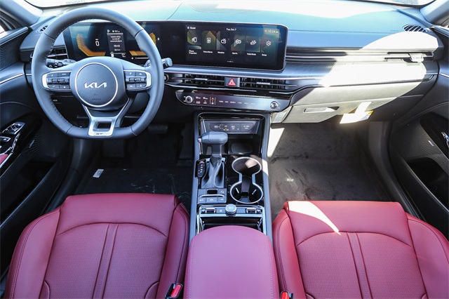 2026 Kia K5 GT-Line Image 16 of 25