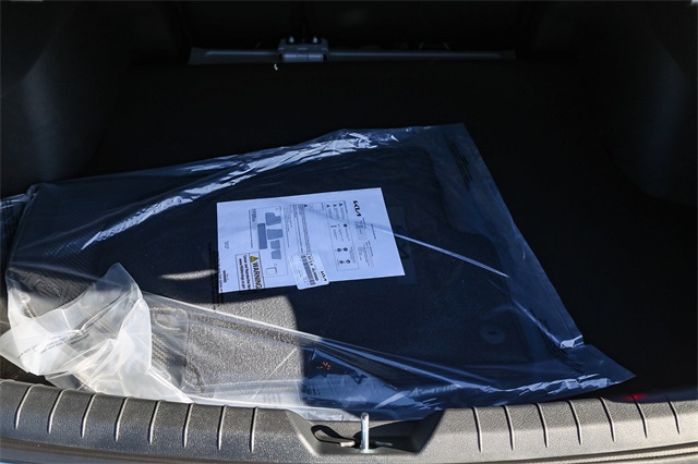 2026 Kia K5 GT-Line Image 11 of 25