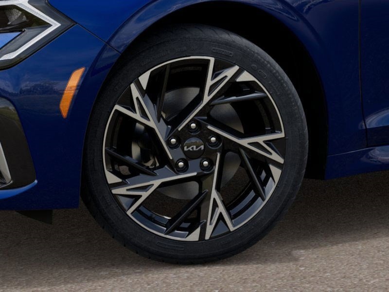 2026 Kia K5 GT-Line Image 10 of 27