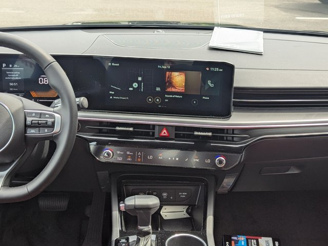 2026 Kia K5 GT-Line Image 14 of 33