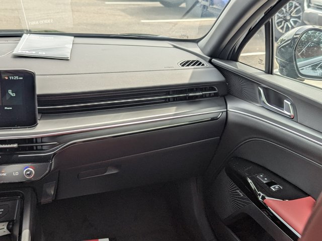 2026 Kia K5 GT-Line Image 15 of 33
